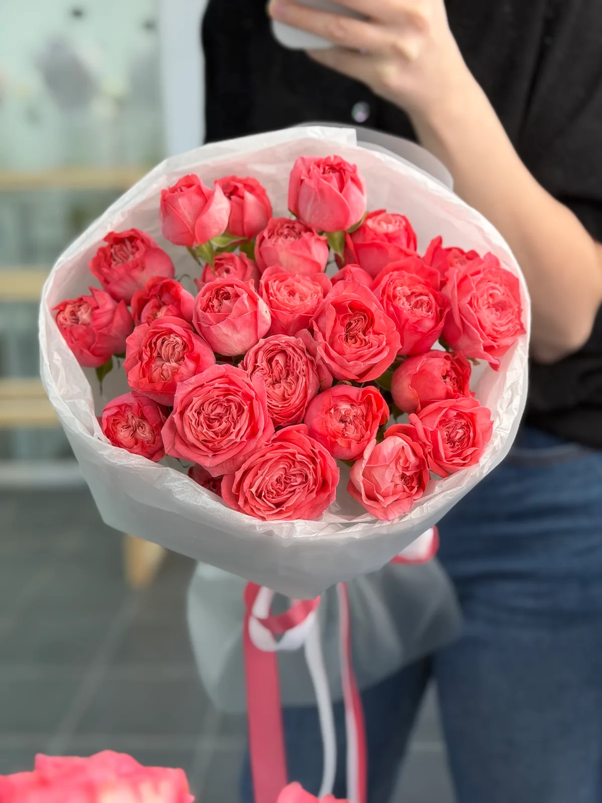 Букет из 7 кустовых роз ferst date